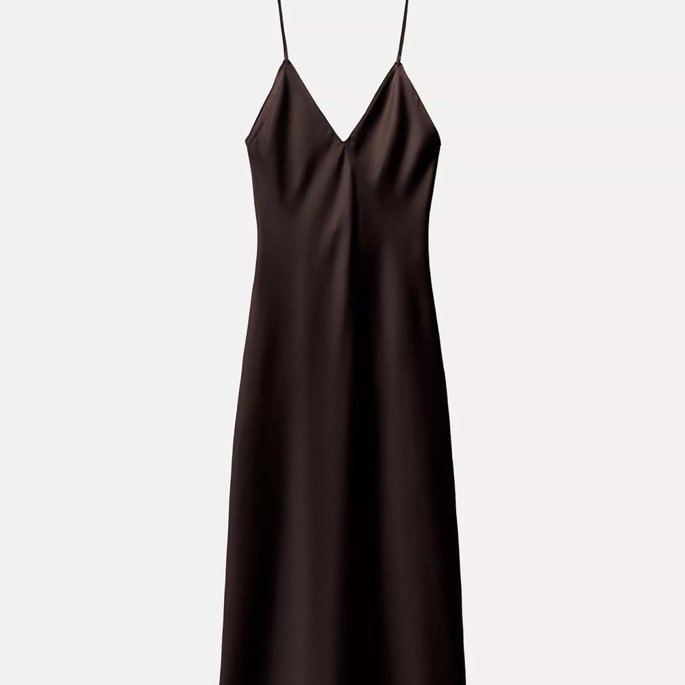 Zara SATIN EFFECT MIDI DRESS
DARK BURGUNDY - REF. 9333/331